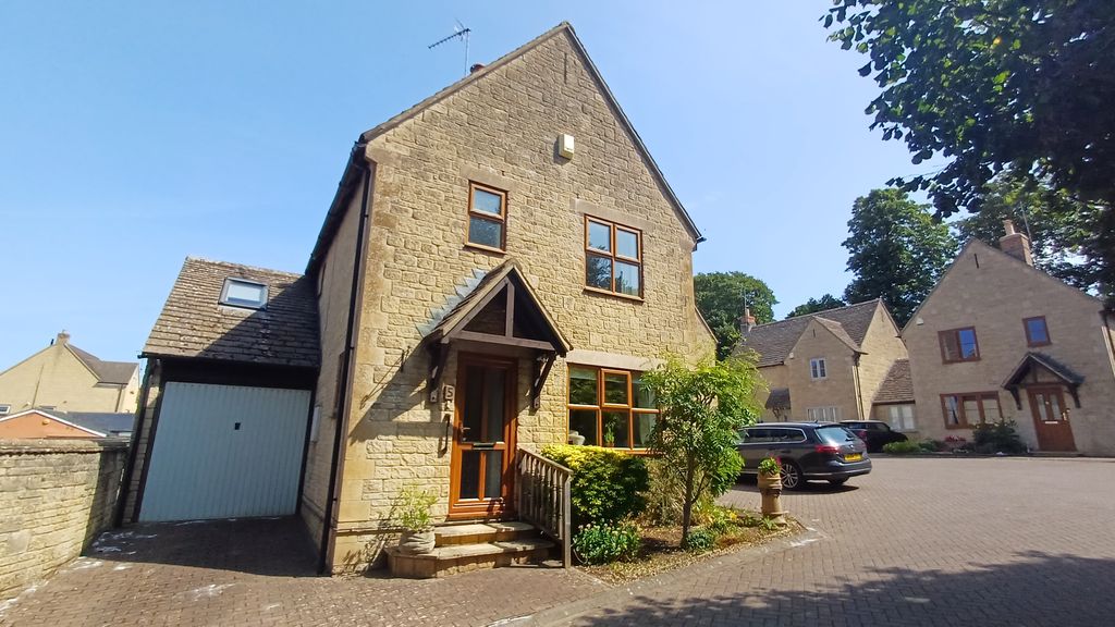 Property photo 1 of 24