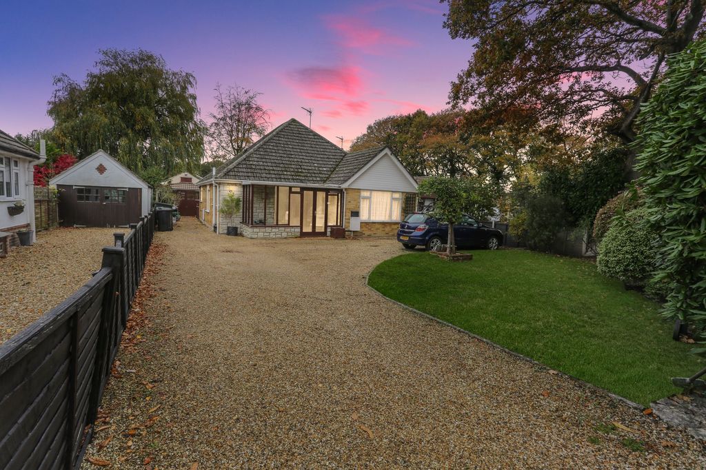 Property photo 1 of 22 Front At Dusk