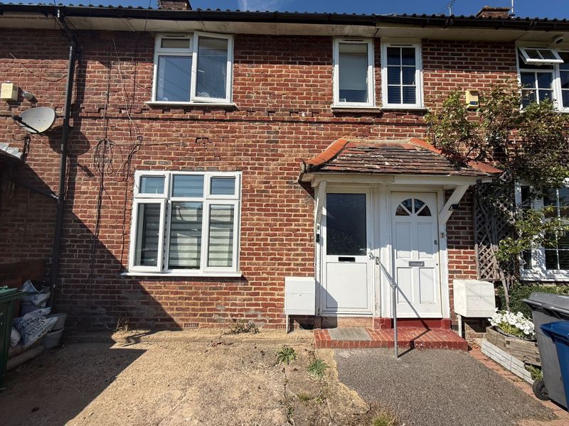 Property photo 1 of 8 Photo 9