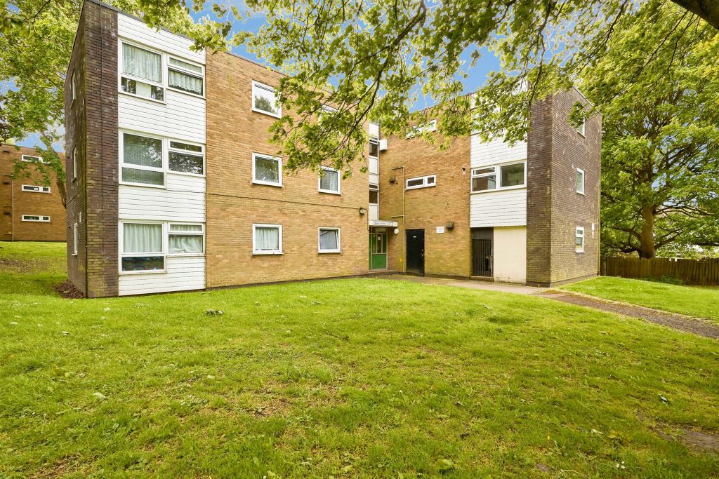 Property photo 1 of 18