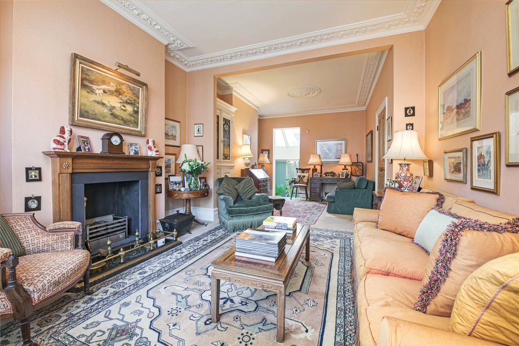 Property photo 3 of 15 Recption Room