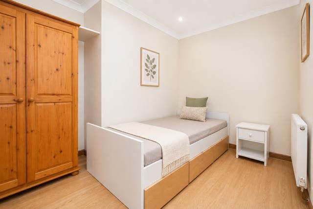 Property photo 3 of 11 315A 4.Png