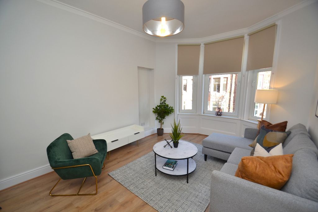 Property photo 1 of 17 4535031