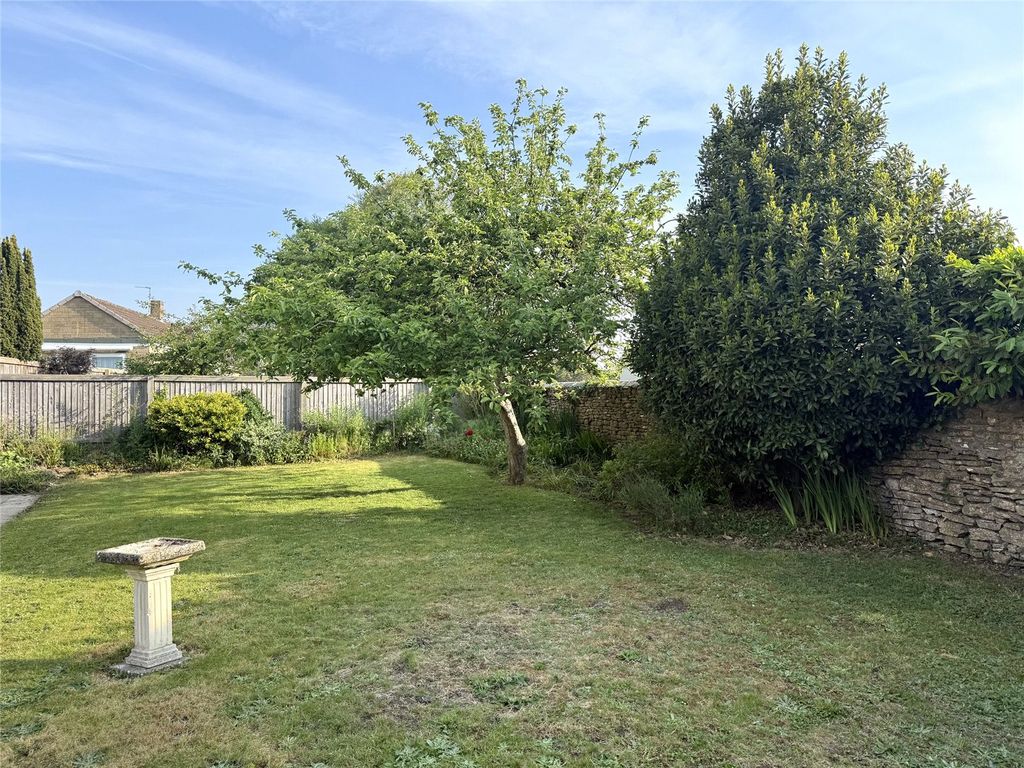 Property photo 2 of 13 Picture No. 03