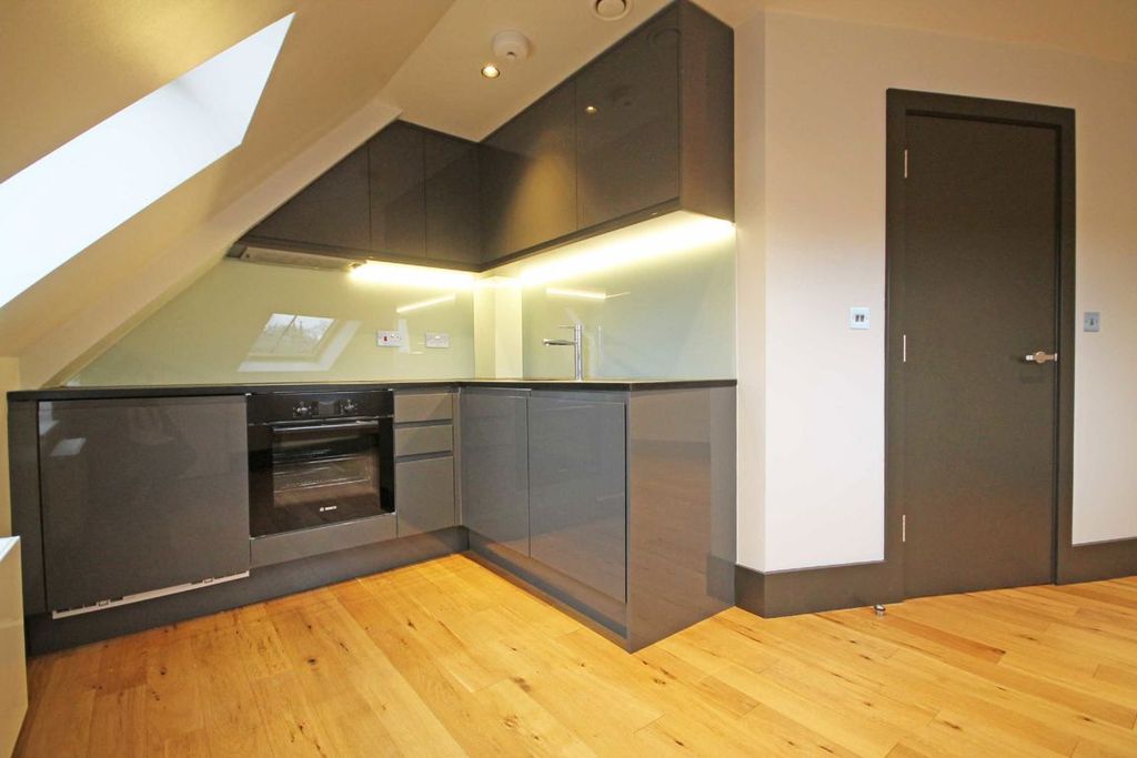 Property photo 2 of 3