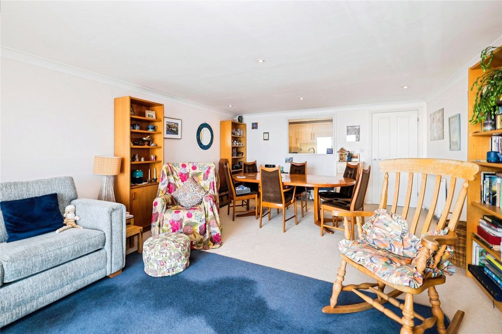 Additional image 4 of 2 bed flat for saleChyandour Cliff, Penzance, Cornwall TR18