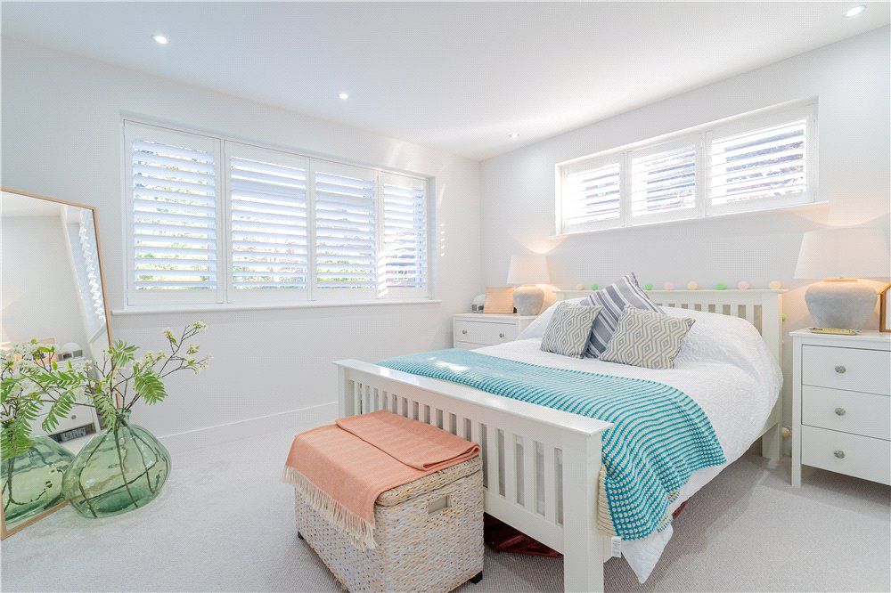 Additional image 17 of 4 bed flat for sale14 Chaddesley Glen, Canford Cliffs, Poole BH13