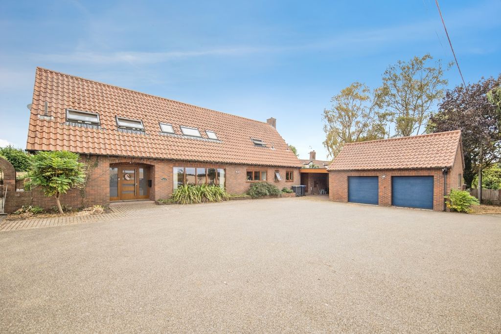 Property photo 1 of 36 Pbox-Img.Jpg