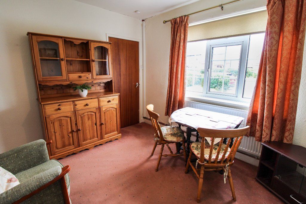 Property photo 3 of 19 Dining Room