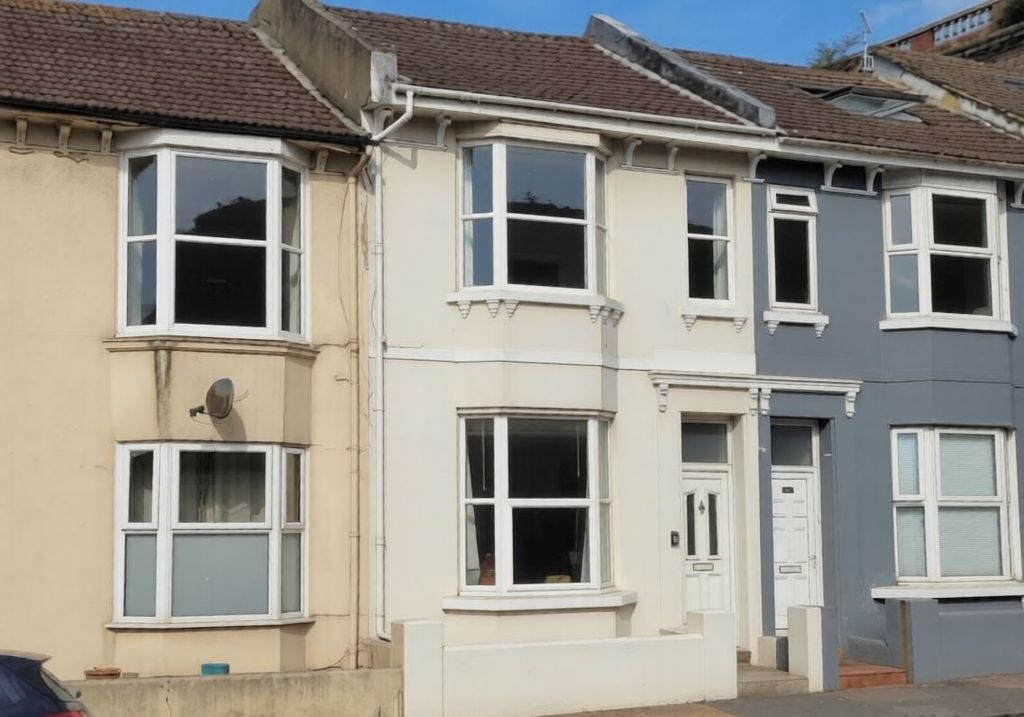 Property photo 1 of 1