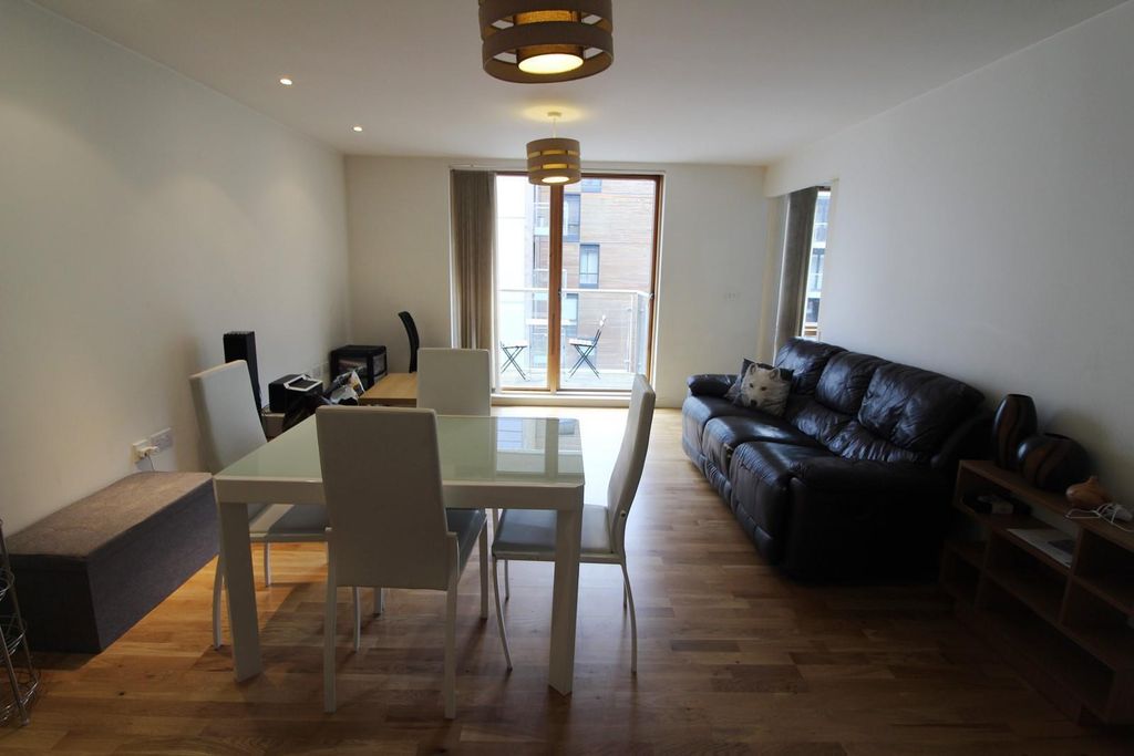 Property photo 2 of 9 Living Room