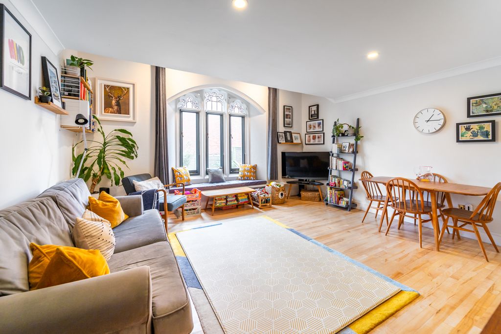 Property photo 1 of 12 Ndb04992