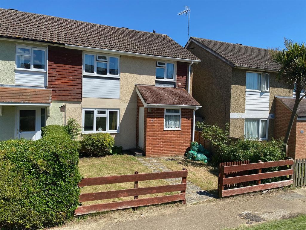 Property photo 1 of 8 73 Bredgar Close.Jpg