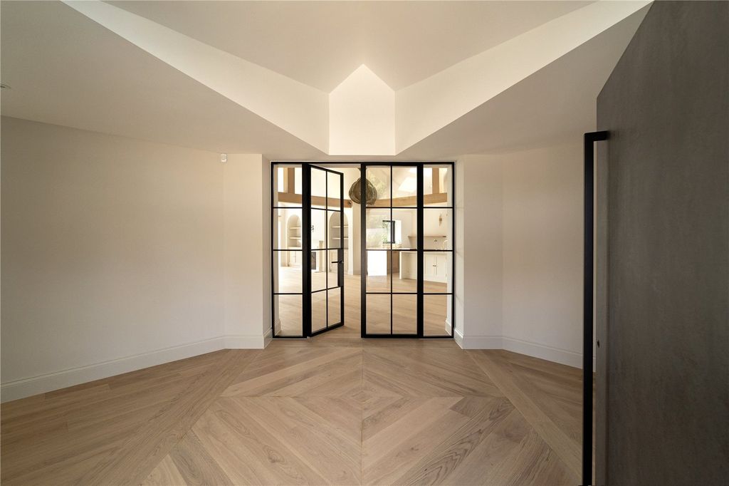 Property photo 3 of 14 Reception Hall