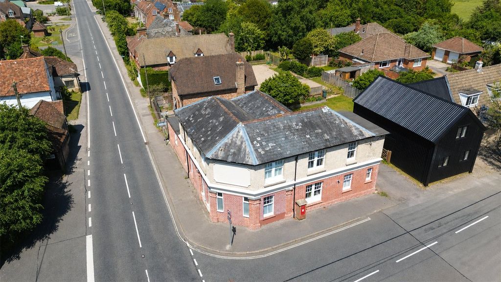 Property photo 1 of 25 Picture No. 04
