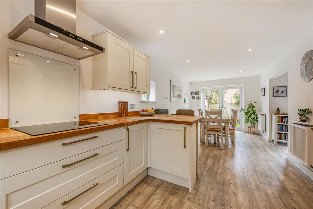 Property photo 2 of 28 Sketch_Ph19_6401804.Jpg