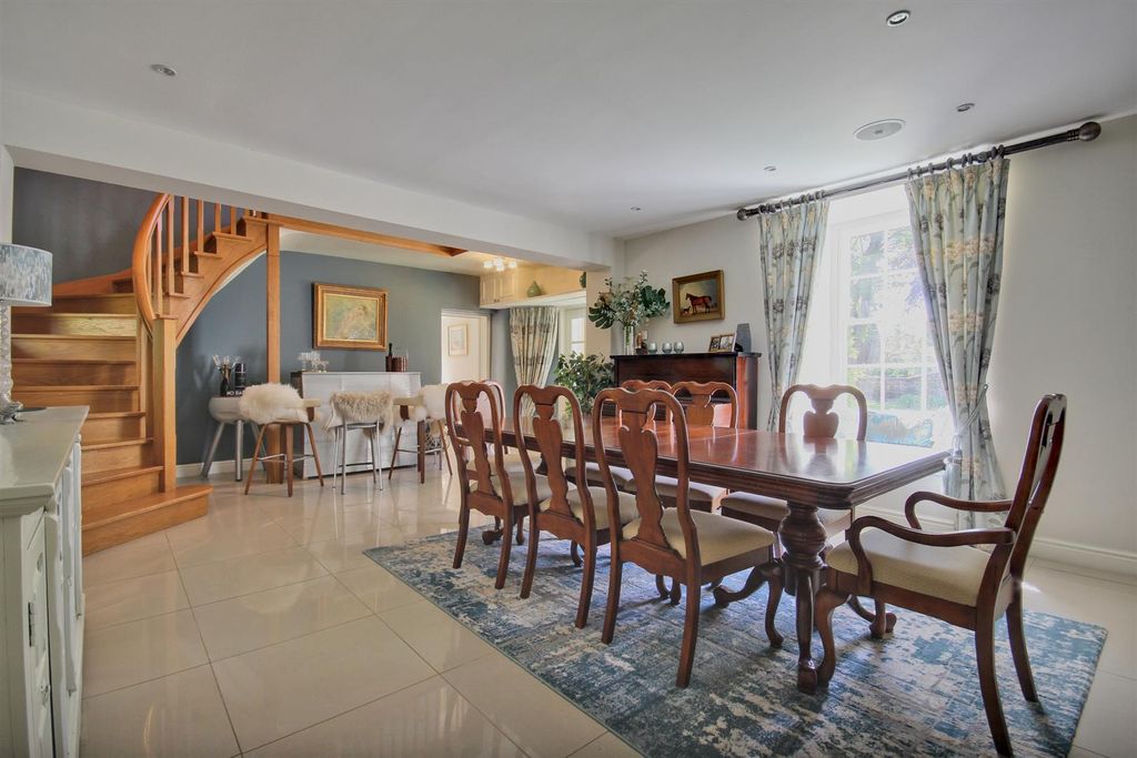 Property photo 3 of 23 Hf2 (19).Jpg