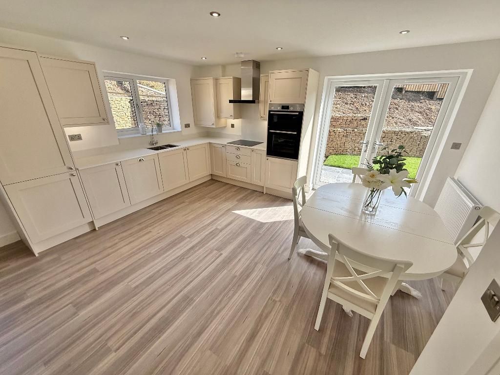 Property photo 1 of 9 Photo 1