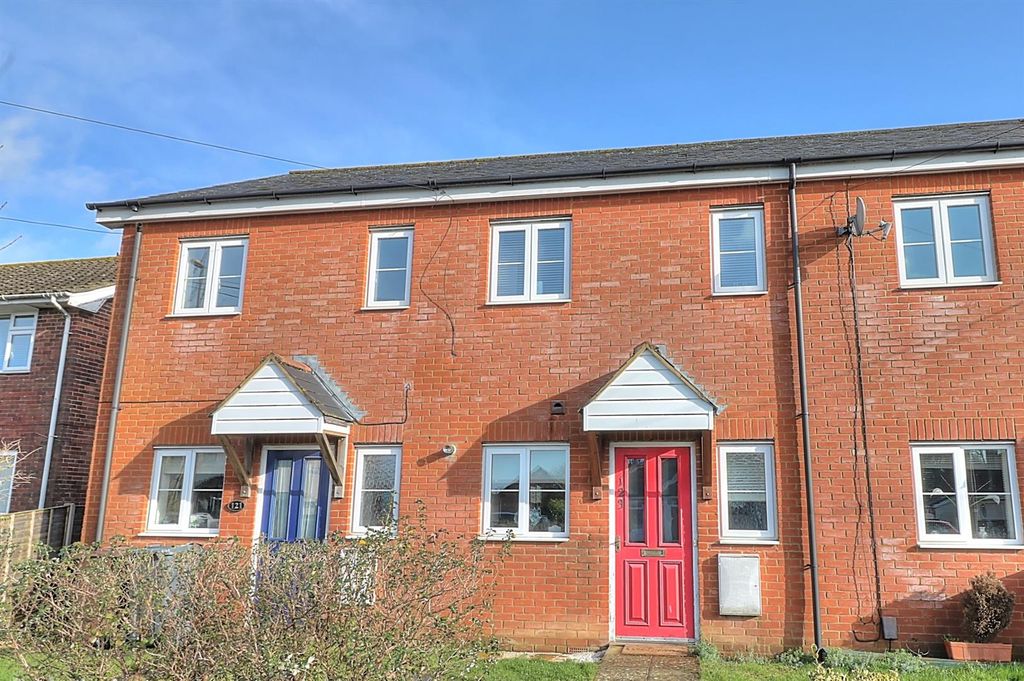 Property photo 1 of 9 Botley Road 123 Front 2 (Custom).Jpg