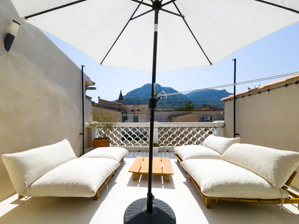 Property photo 3 of 20 Ja-16-Min.Jpg