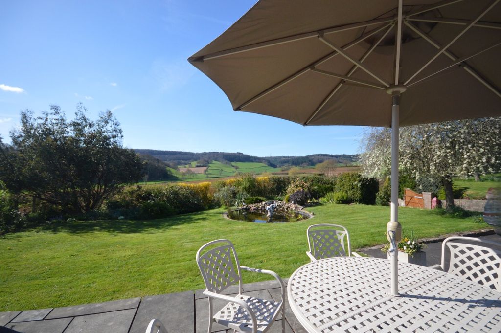 Property photo 2 of 41 Picture No. 86