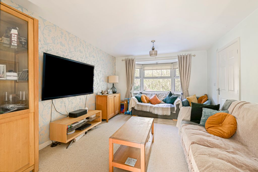 Property photo 3 of 22