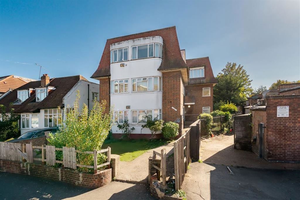 Property photo 1 of 5