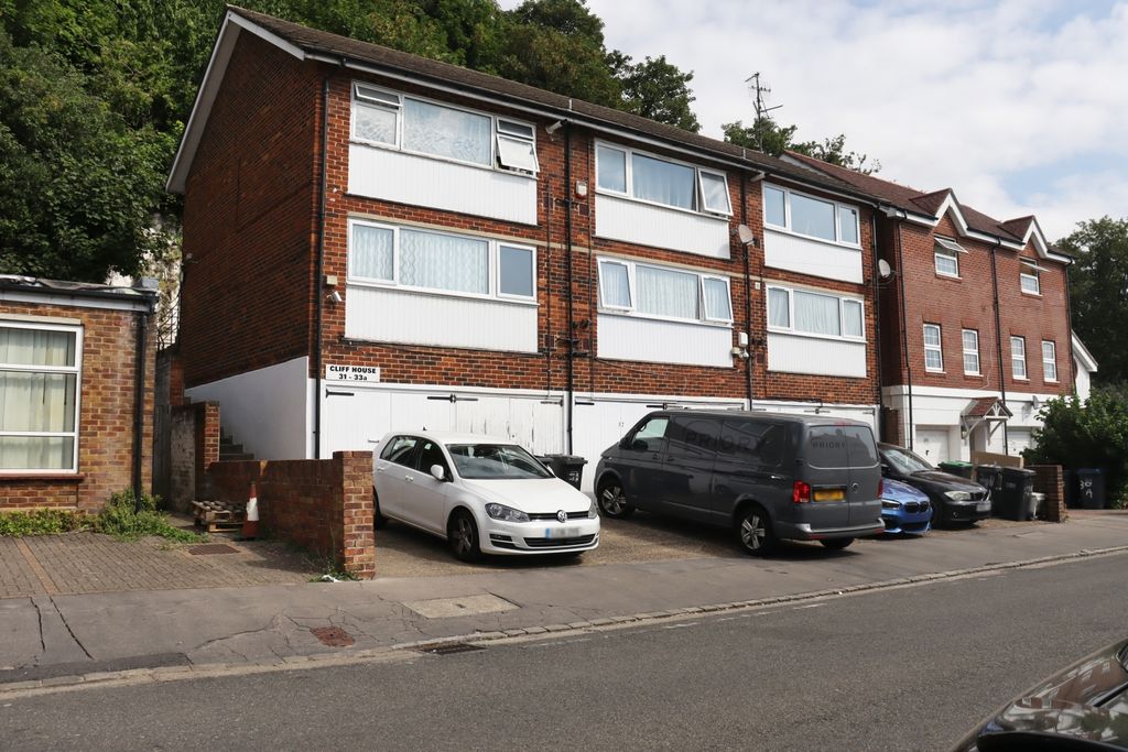 Property photo 1 of 7 Img_5873