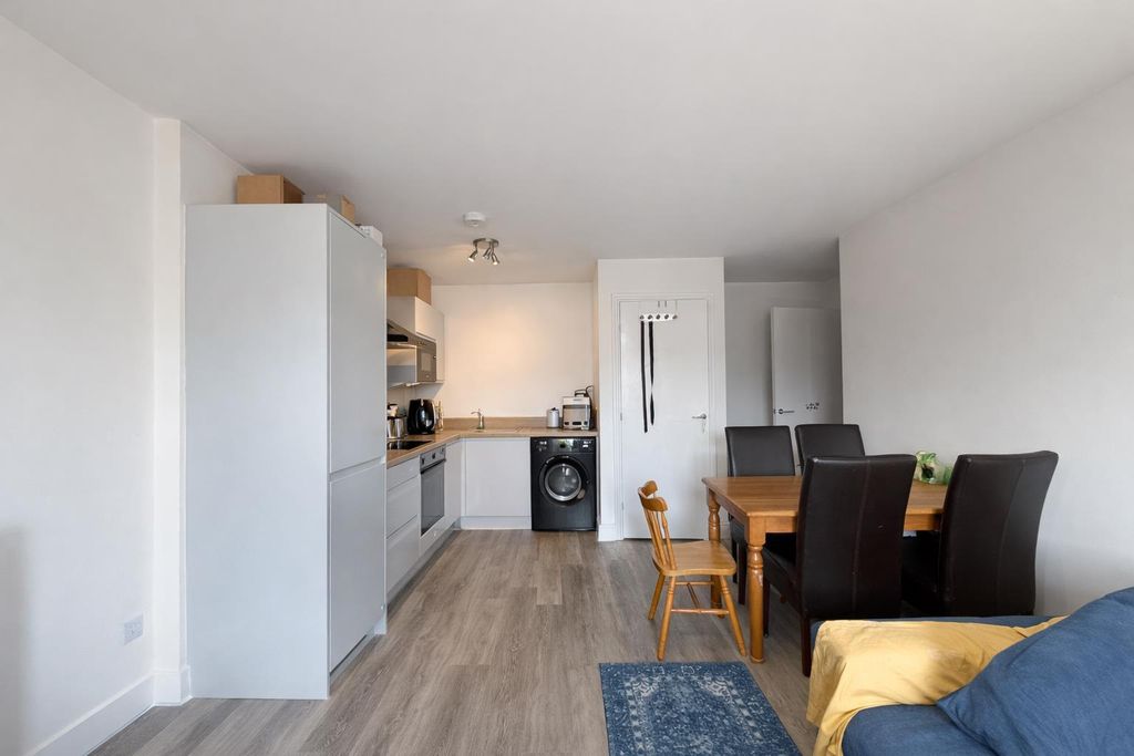 Property photo 3 of 7 Chatgpt Image Mar 16, 2026, 12_39_48 Pm.Png