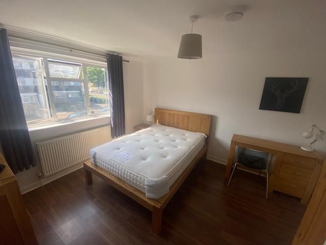 Property photo 1 of 3