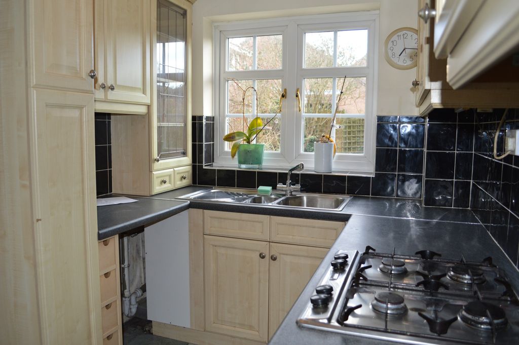 Property photo 2 of 5