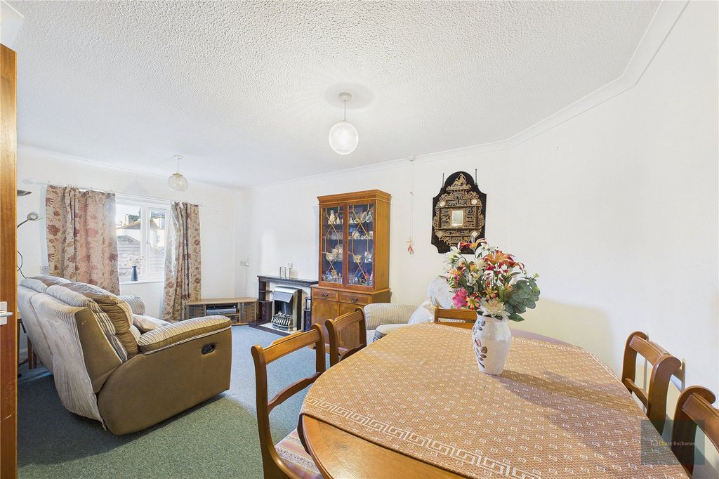 Property photo 2 of 10 Picture No. 03