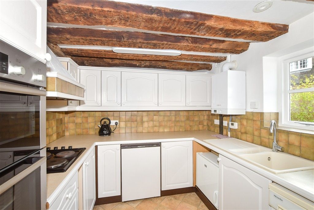 Property photo 2 of 14 Kitchen