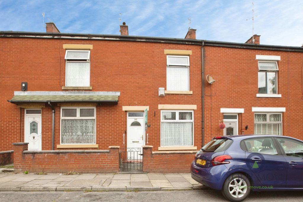 Property photo 1 of 11 Pbox-Img.Jpg