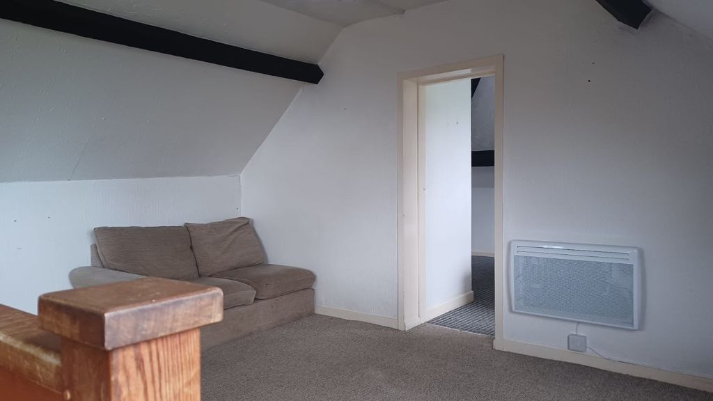 Property photo 2 of 4