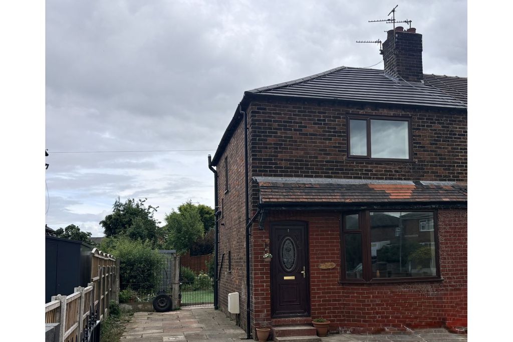 Property photo 2 of 14