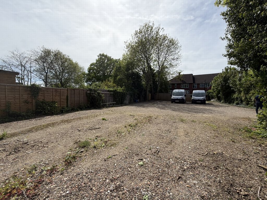 Additional image 4 of Land to rentWatling View, St. Albans AL1