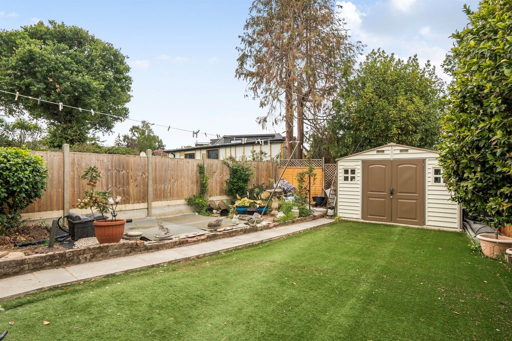 Property photo 2 of 14