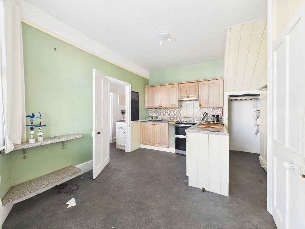 Property photo 3 of 14 Picture No. 31