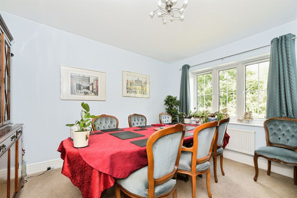 Property photo 3 of 20
