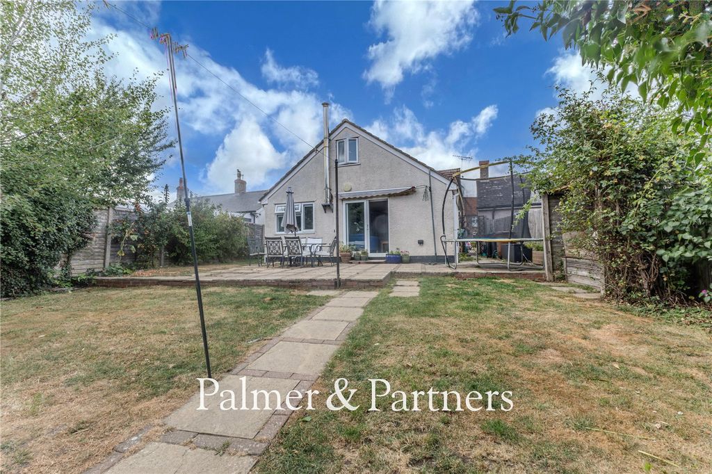 Property photo 2 of 34 Picture No. 05