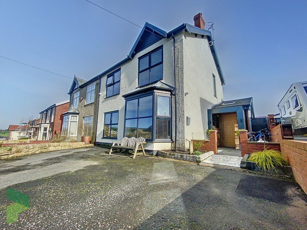 Property photo 1 of 62 Front Exterior