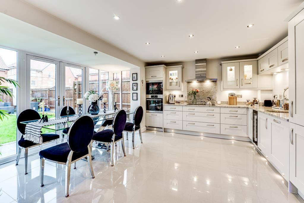 Property photo 3 of 37 3 Siskin Close, Thrapston-16.Jpg