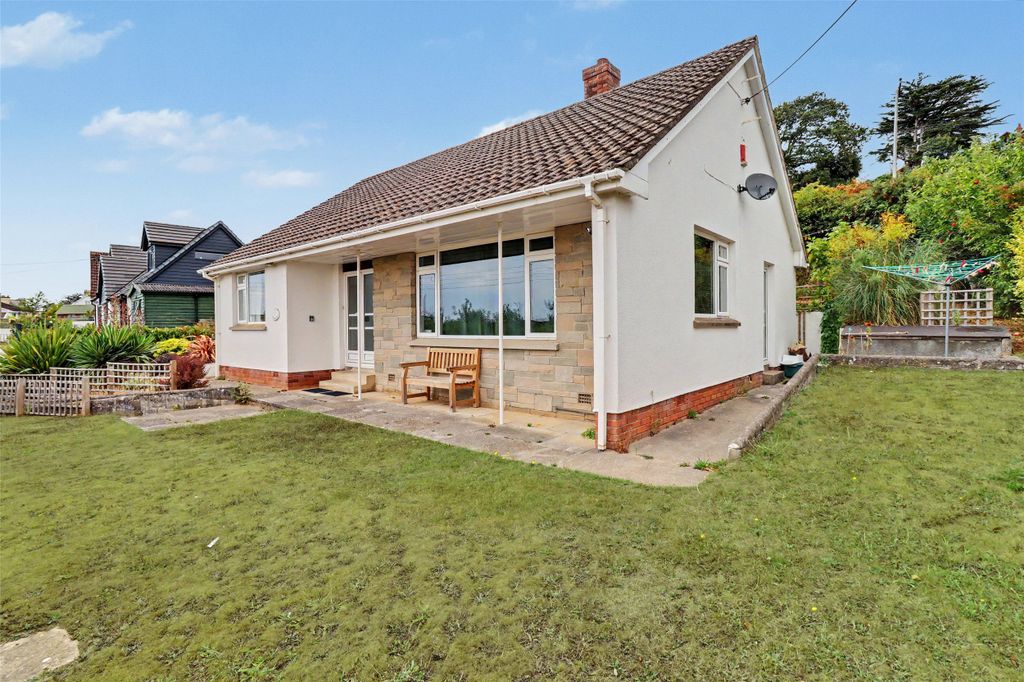 Property photo 1 of 6 1 - Picture No. 02