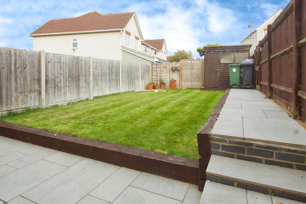 Property photo 3 of 10 Back Garden