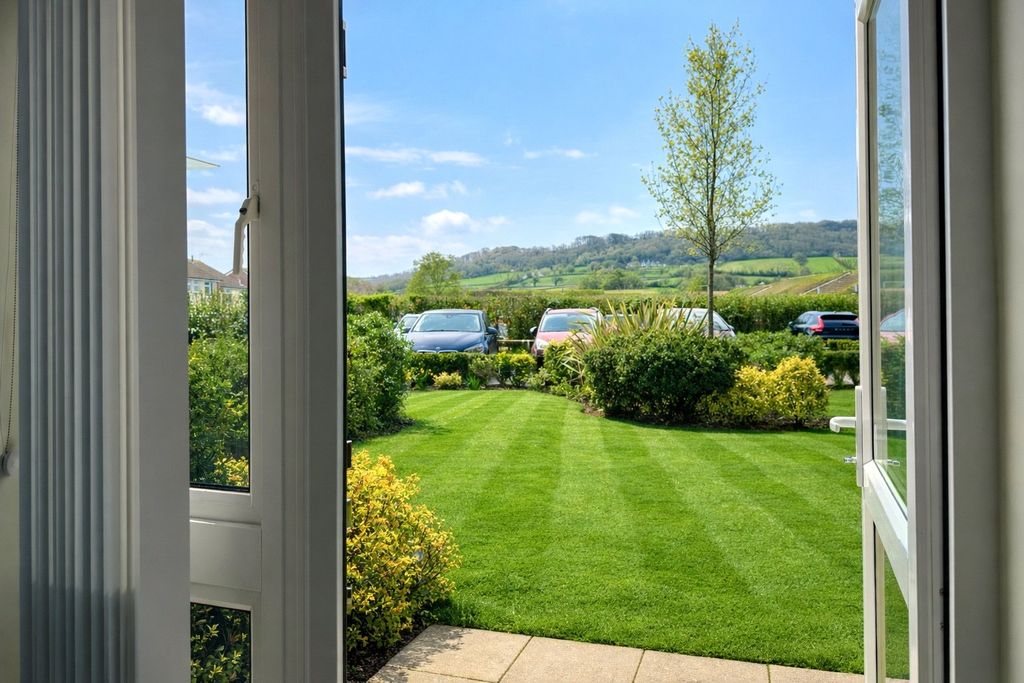 Property photo 3 of 23 Picture No. 43