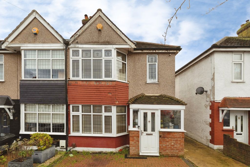 Property photo 1 of 16 Pbox-Img.Jpg