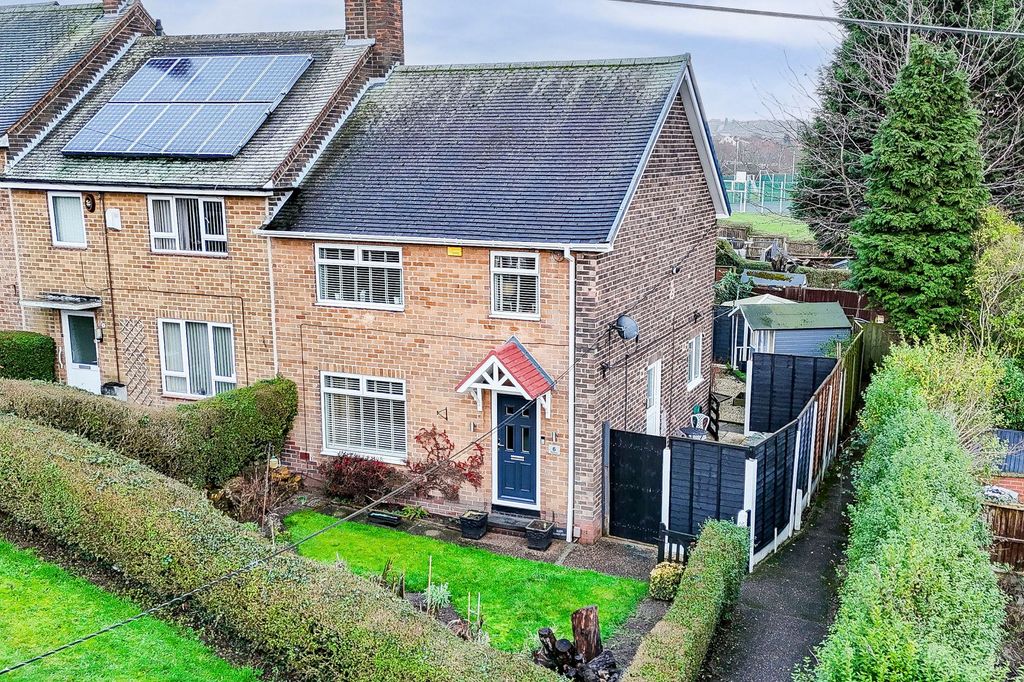 Property photo 1 of 18 Front