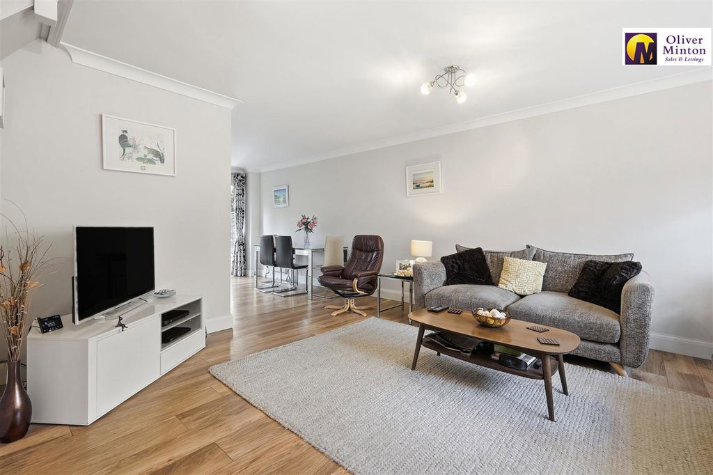 Property photo 1 of 29