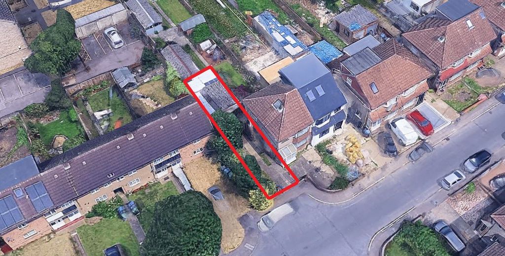 Property photo 1 of 4